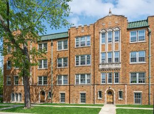 6881 N Overhill Ave, Chicago, IL 60631