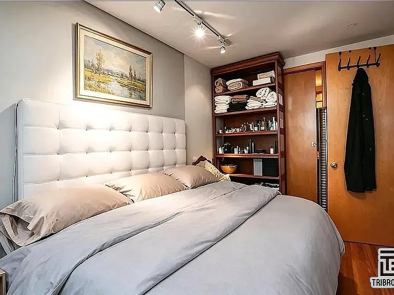200 E 28th St #5B — Photo 6