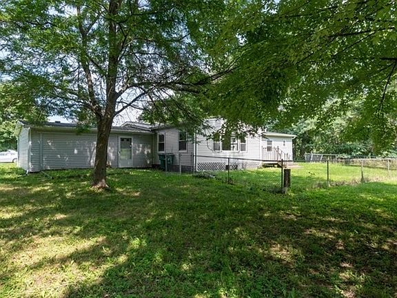 4th image of 6085 Brockport Spencerport Rd