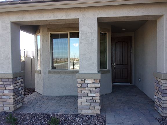 3673 FRONT PORCH_12312014