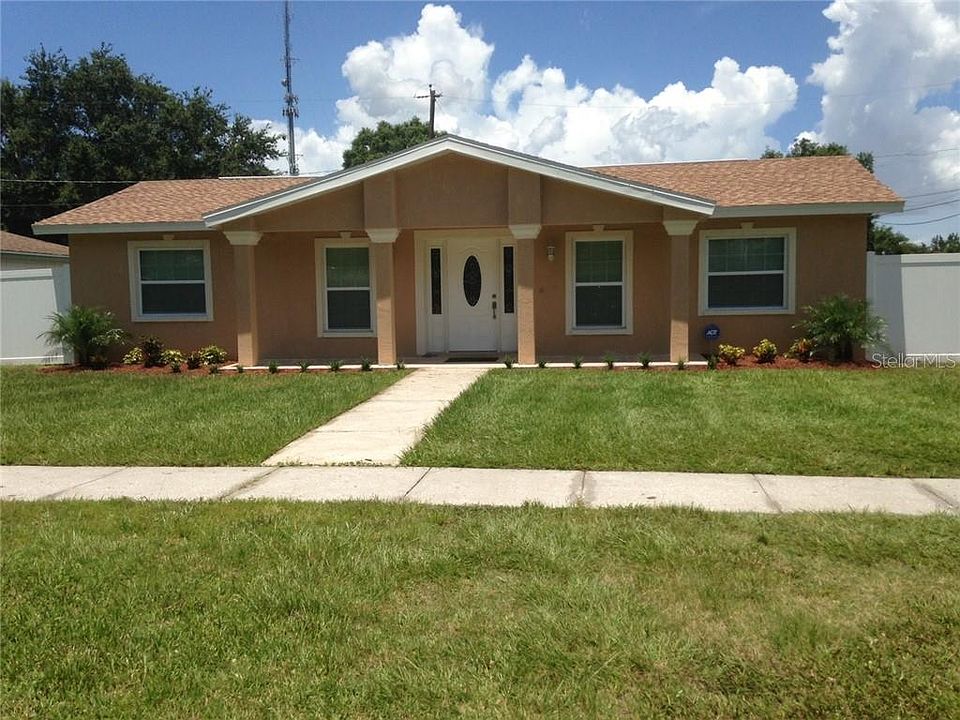 1st image of 3201 Darlington Dr