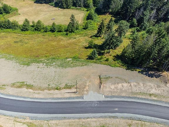 3rd image of LOT 5 Lazy Susan Dr