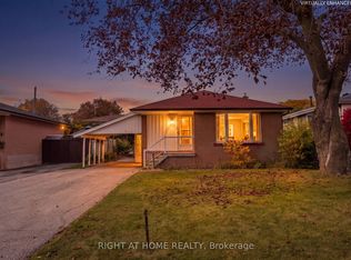874 Grenoble Blvd, Pickering, ON L1W 1T8
