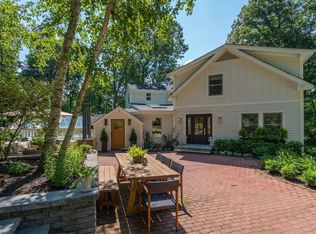 59A Cove Rd, Huntington, NY 11743