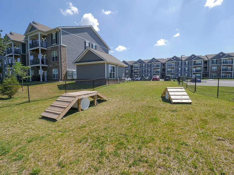 Hayden Park Apartments — Photo 6