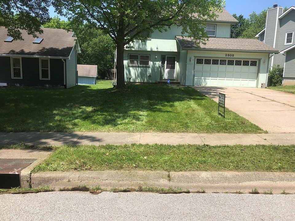 1st image of 2808 S 16th St