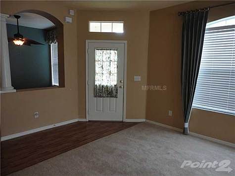 5th image of 15740 Phoebepark Ave