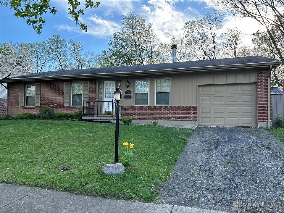 1st image of 3801 Silver Oak St