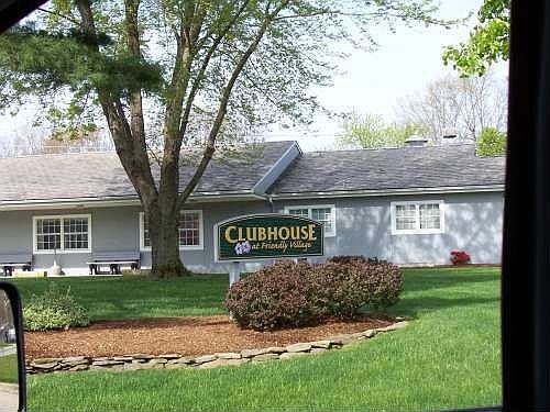 2nd image of 205 Sunnyside Ln
