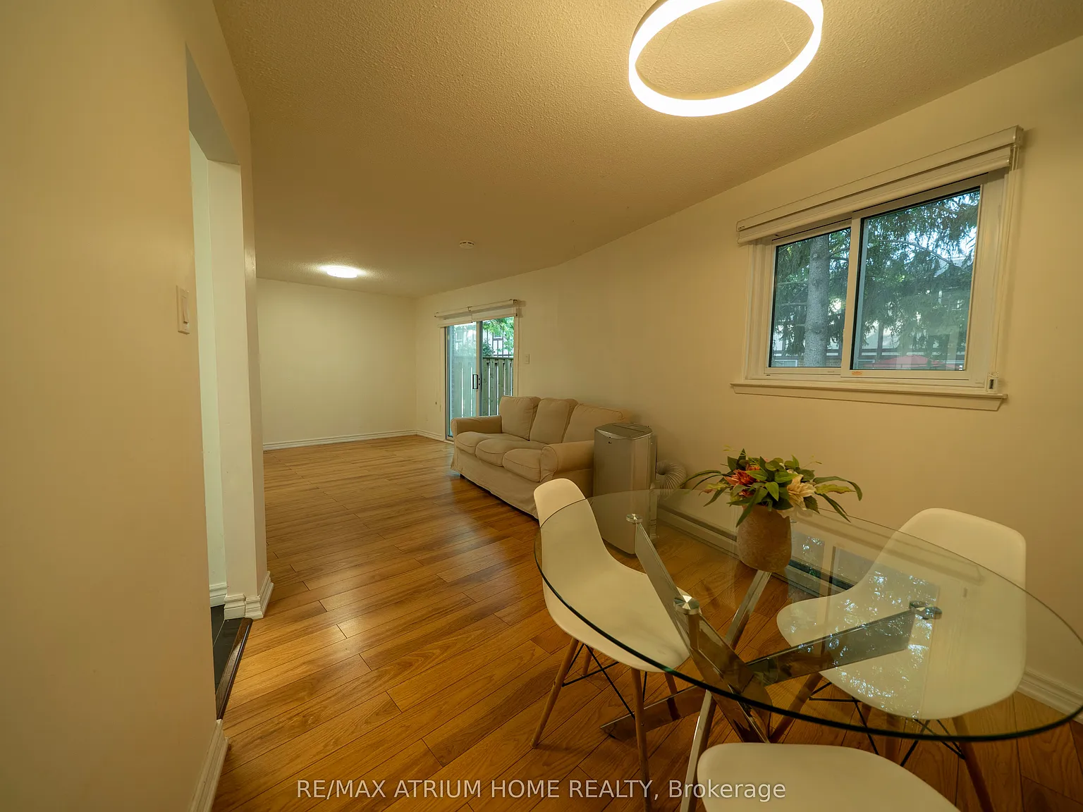 4 bed, $3,300 — Photo 3