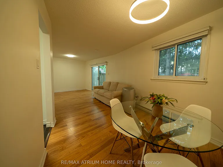38 Reith Way — Photo 3
