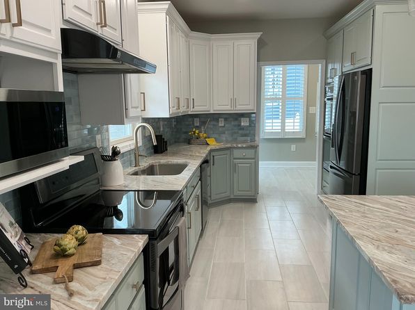 14746 Patuxent Ave, Solomons, MD 20688