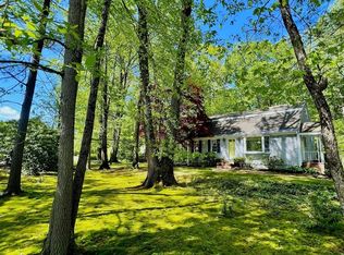 59 Fox Hill Dr, Bridgewater, MA 02324