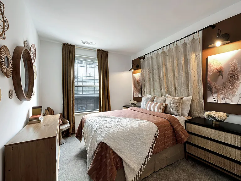 Model Bedroom