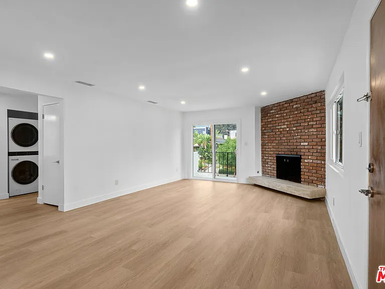 4442 Kingswell Ave #3 — Photo 3