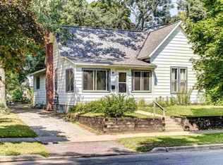 1055 Washington St, Traverse City, MI 49686