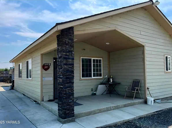 4393 Lateral A Rd, Wapato, WA 98951