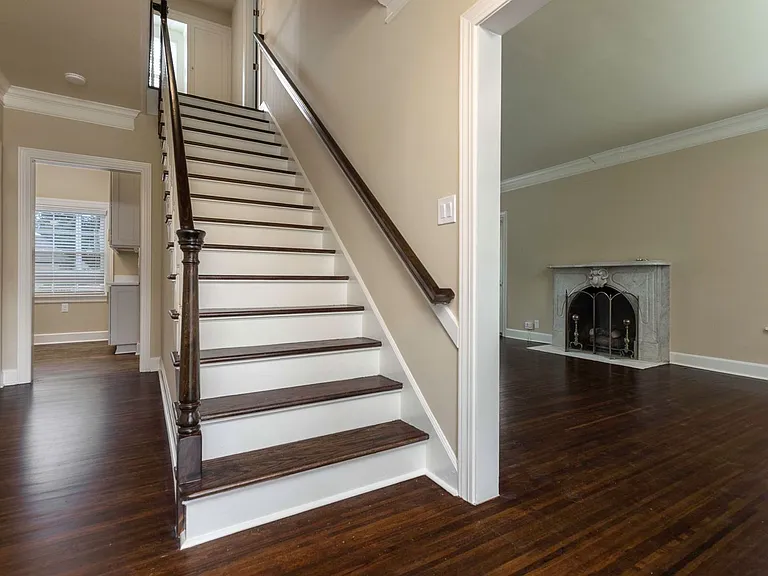 1819 Fleming Rd — Photo 8