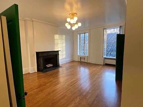 2nd image of 23 Washington Sq N #3RR