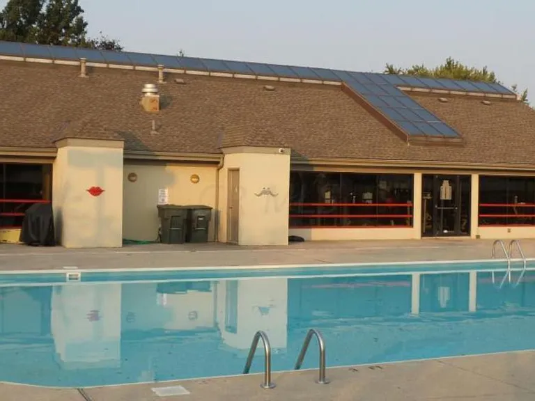 Clubhouse Pool