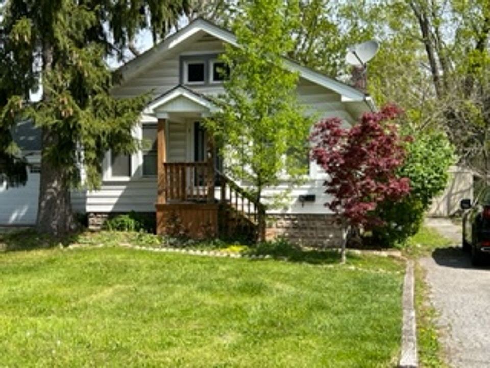 1st image of 72 Gertrude Ave
