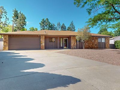 1600 Zena Lona St NE, Albuquerque, NM, 87112