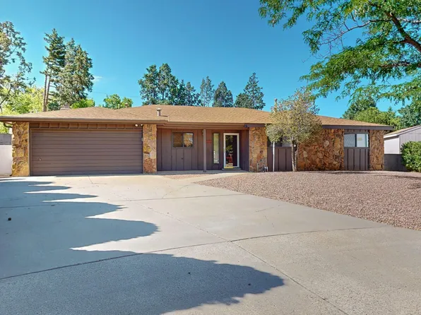 1600 Zena Lona St NE, Albuquerque, NM 87112