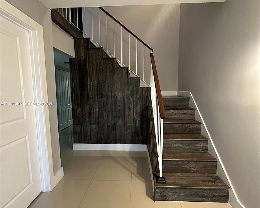 1st image of 14357 Kendale Lakes Cir