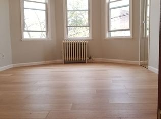 45-03 Newtown Rd #1, Astoria, NY 11103