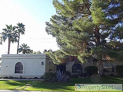 1st image of 1261 E Greenway Cir