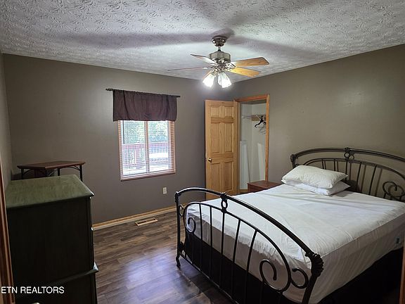 5th image of 1425 Nicoha Blvd