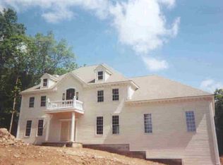L25 Brandywine Ln, Newtown, CT 06482