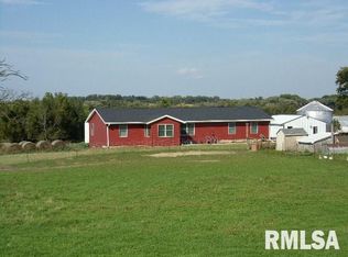 2573 Bayfield Rd, Muscatine, IA 52761