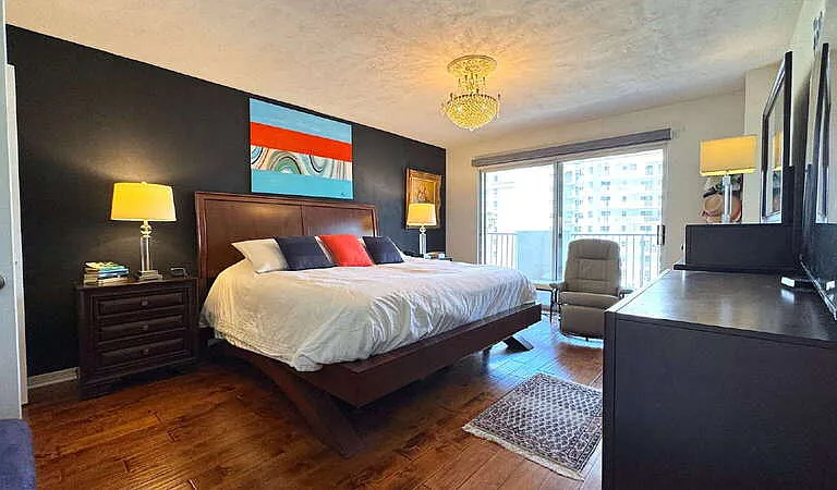 1 John Anderson Dr #405 — Photo 3