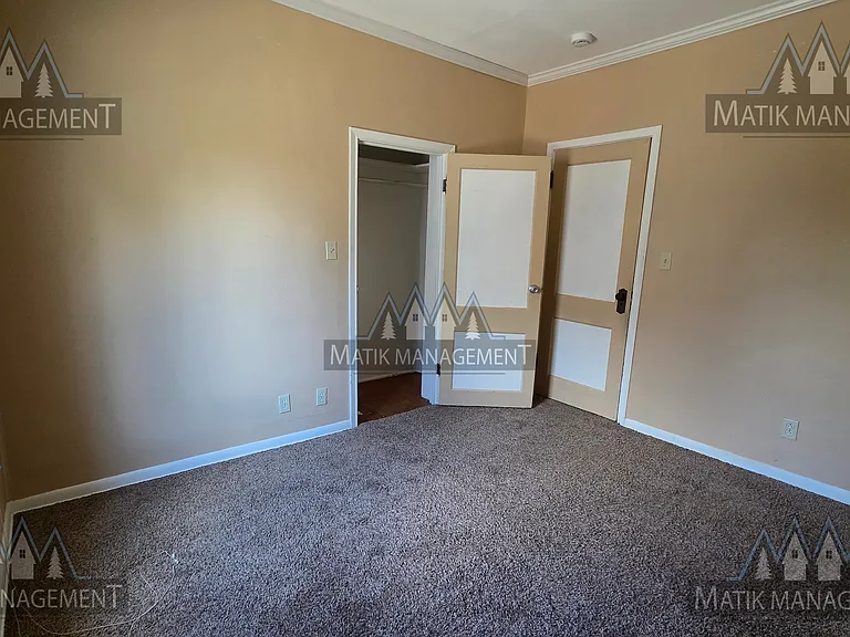 16 9th Ave NE #1 — Photo 31