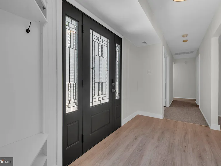 1836 Ralston Pl — Photo 13