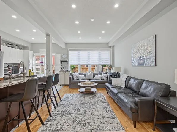 15 Clarinet Ln, Whitchurch Stouffville, ON L4A 4N8