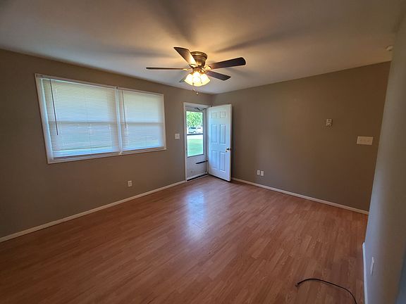 5th image of 405 Smith St #407