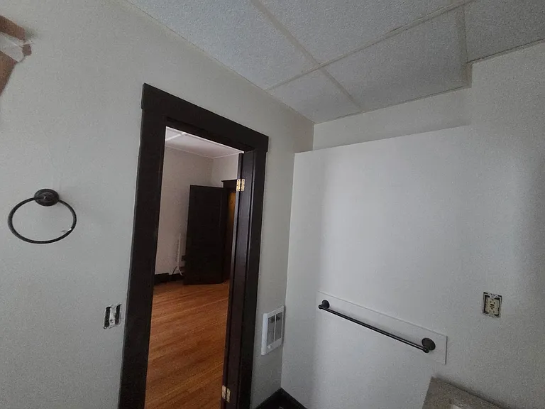 3 Maple Ave #6 — Photo 5