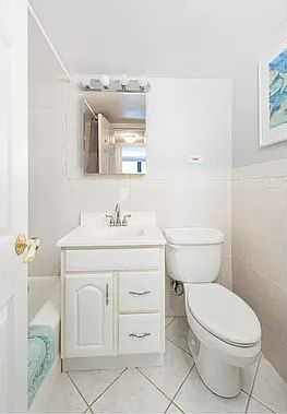 4th image of 345 E 81st St APT 19C