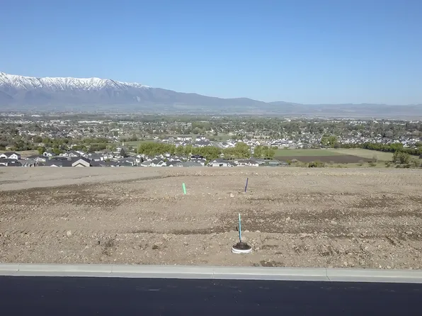 545 N Shoreline Dr, Providence, UT 84332