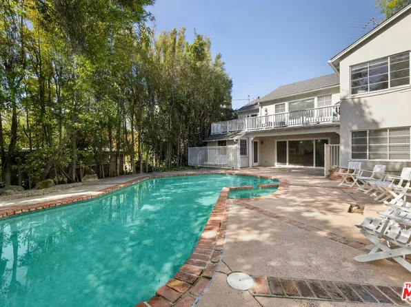 432 N Bonhill Rd, Los Angeles, CA 90049