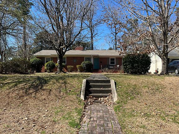 2nd image of 210 Wayne Dr