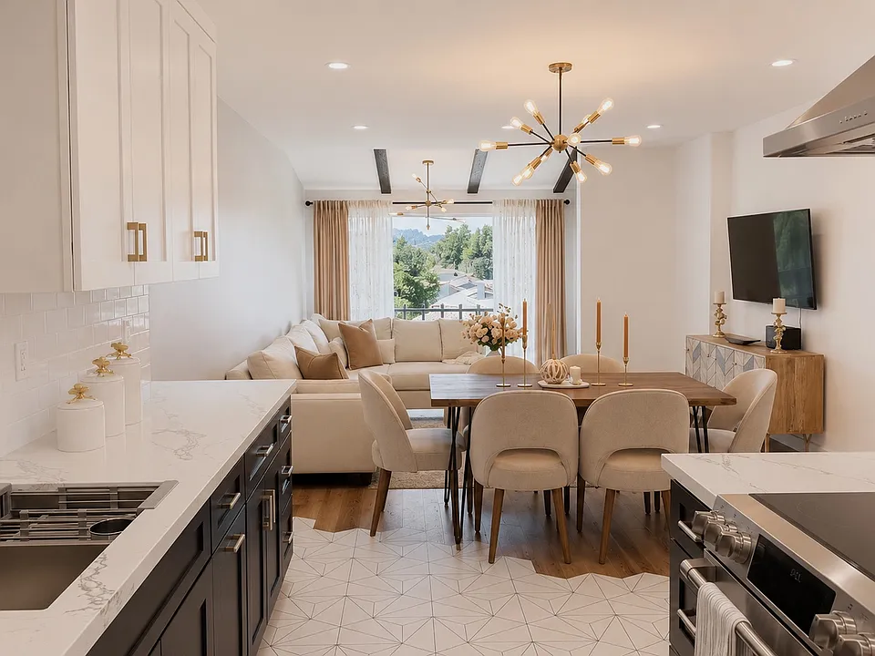 12720 Burbank Blvd #305