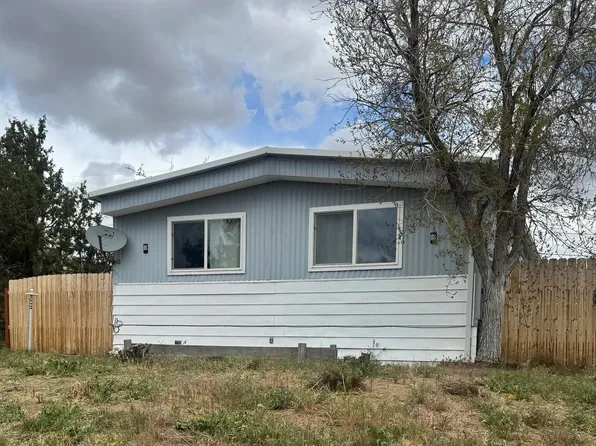 6305 Blackwood Rd, Sun Valley, NV 89433