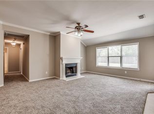 1029 Janet St, Aubrey, TX 76227