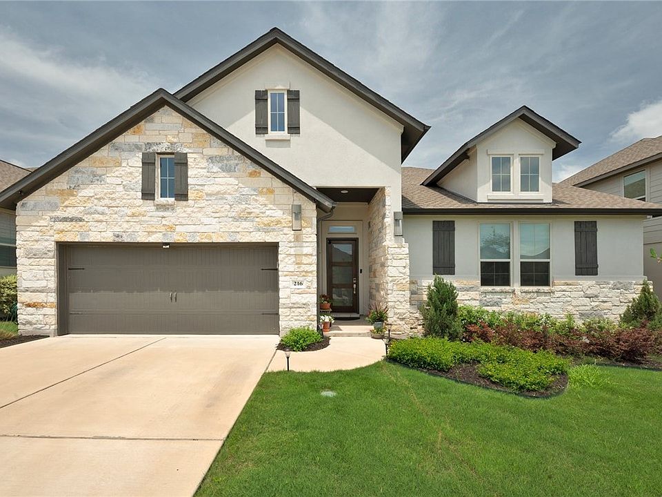 1st image of 216 Lavaca Heights Dr