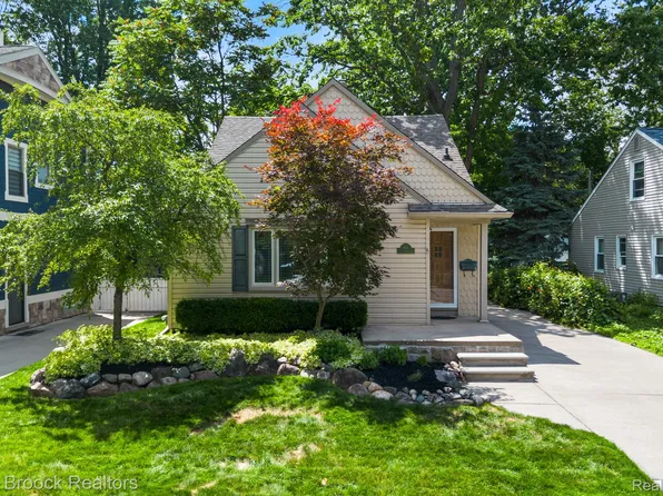 618 S Gainsborough Ave, Royal Oak, MI 48067