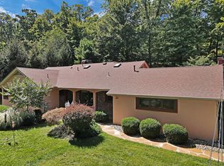 1056 S Shore Dr, Bridgewater, NJ 08807