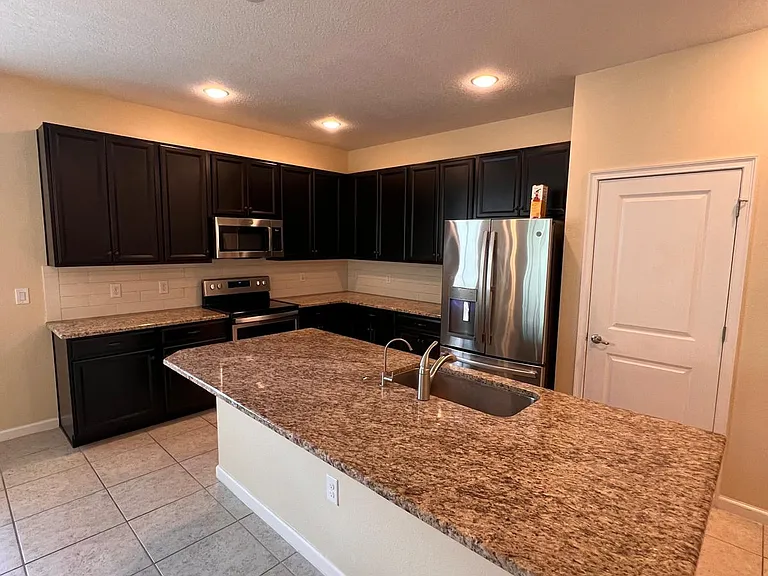 2229 Rush Bay Way — Photo 19